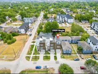 Propiedad en alquiler con 3 habitaciones y 4 baños en Houston