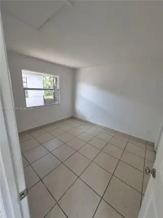 Propiedad en alquiler con 2 habitaciones y 1 baño en Fort Lauderdale