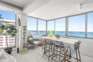 Propiedad en alquiler con 3 habitaciones y 3 baños en Miami Beach