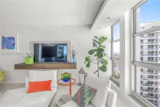 Propiedad en alquiler con 3 habitaciones y 3 baños en Miami Beach