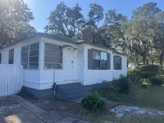 Propiedad en alquiler con 1 dormitorio y 1.5 baños en JACKSONVILLE