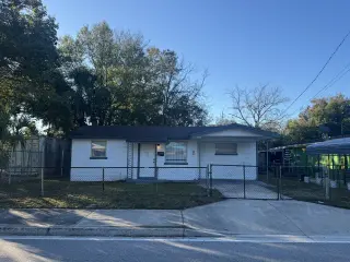 Propiedad en alquiler con 1 dormitorio y 1.5 baños en JACKSONVILLE