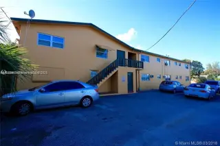 Propiedad en alquiler con 1 dormitorio y 1 baño en Hollywood