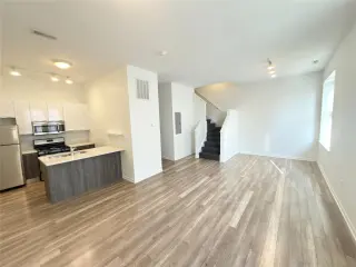 Propiedad en alquiler con 3 habitaciones y 2.5 baños en Chicago