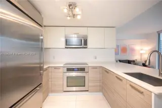 Propiedad en alquiler con 1 dormitorio y 1.5 baños en Miami