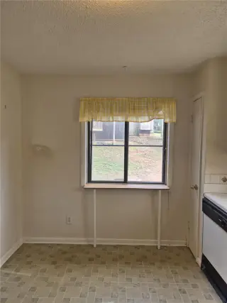 Propiedad en alquiler con 2 habitaciones y 2.5 baños en Decatur