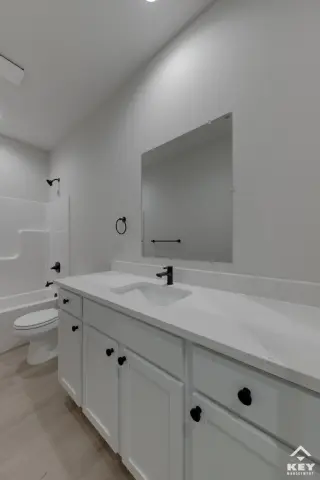 Propiedad en alquiler con 4 habitaciones y 2 baños en Maize