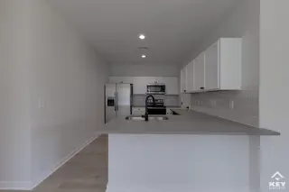 Propiedad en alquiler con 4 habitaciones y 2 baños en Maize