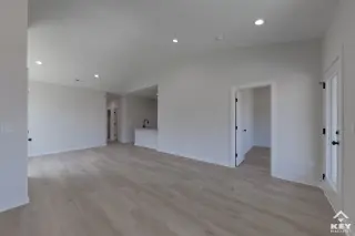 Propiedad en alquiler con 4 habitaciones y 2 baños en Maize