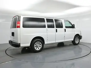 Chevrolet Express 2014 LS 1500 3dr Passenger Van