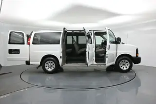 Chevrolet Express 2014 LS 1500 3dr Passenger Van