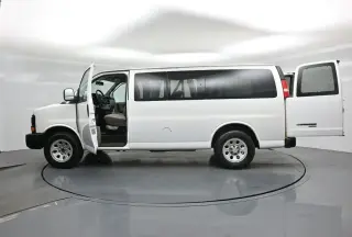 Chevrolet Express 2014 LS 1500 3dr Passenger Van