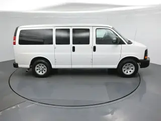 Chevrolet Express 2014 LS 1500 3dr Passenger Van
