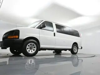 Chevrolet Express 2014 LS 1500 3dr Passenger Van