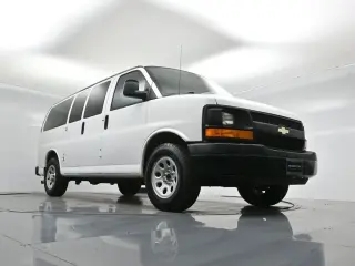 Chevrolet Express 2014 LS 1500 3dr Passenger Van