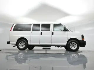 Chevrolet Express 2014 LS 1500 3dr Passenger Van