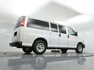 Chevrolet Express 2014 LS 1500 3dr Passenger Van