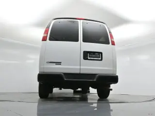 Chevrolet Express 2014 LS 1500 3dr Passenger Van