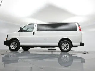 Chevrolet Express 2014 LS 1500 3dr Passenger Van