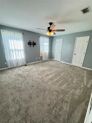 Propiedad en alquiler con 3 habitaciones y 2 baños en Hinesville