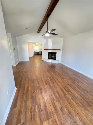 Propiedad en alquiler con 3 habitaciones y 2 baños en Hinesville