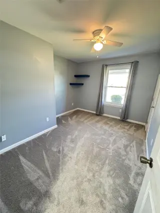 Propiedad en alquiler con 3 habitaciones y 2 baños en Hinesville