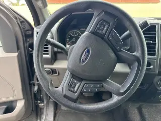 Ford F-150 2017 4x2 XL 4dr SuperCrew 5.5 ft. SB
