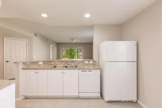 Propiedad en alquiler con 3 habitaciones y 2 baños en Bonita Springs