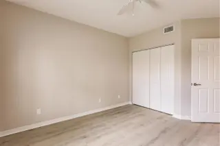 Propiedad en alquiler con 3 habitaciones y 2 baños en Bonita Springs