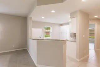 Propiedad en alquiler con 3 habitaciones y 2 baños en Bonita Springs