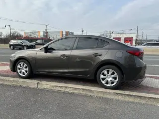 2014 Mazda MAZDA3 i SV