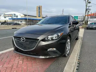 2014 Mazda MAZDA3 i SV