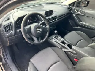 2014 Mazda MAZDA3 i SV