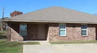 Propiedad en alquiler con 3 habitaciones y 2 baños en Hallsville