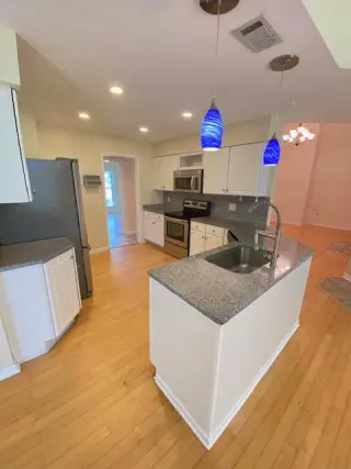Propiedad en alquiler con 3 habitaciones y 2 baños en Savannah