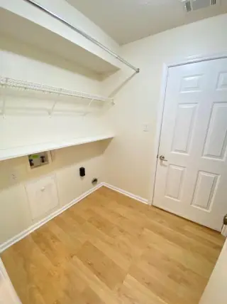 Propiedad en alquiler con 3 habitaciones y 2 baños en Savannah