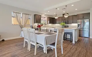 Propiedad en alquiler con 4 habitaciones y 3 baños en Oakley