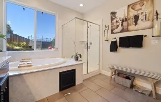 Propiedad en alquiler con 4 habitaciones y 3 baños en Oakley