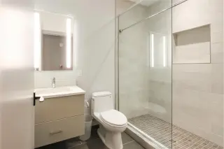 Propiedad en alquiler con 5 habitaciones y 2 baños en Washington