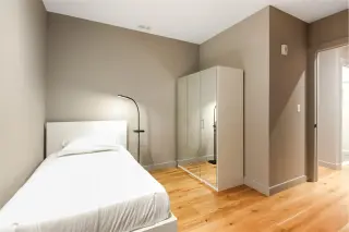 Propiedad en alquiler con 5 habitaciones y 2 baños en Washington