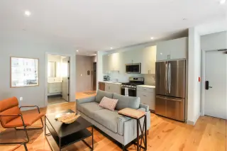 Propiedad en alquiler con 5 habitaciones y 2 baños en Washington