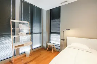 Propiedad en alquiler con 5 habitaciones y 2 baños en Washington