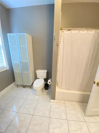 Propiedad en alquiler con 2 habitaciones y 2.5 baños en Savannah