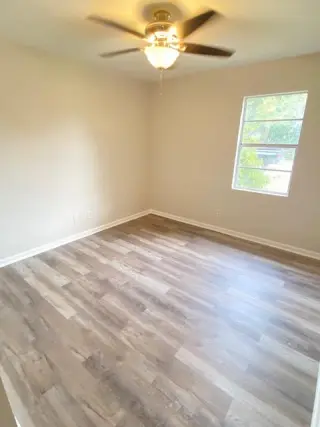 Propiedad en alquiler con 3 habitaciones y 1 baño en Hinesville