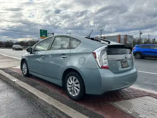 2013 Toyota Prius Plug-in Hybrid Advanced