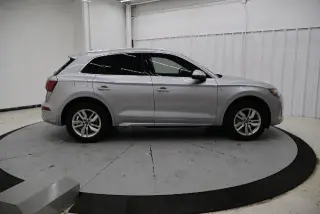 Audi Q5 2023 AWD quattro S line Premium 45 TFSI 4dr SUV