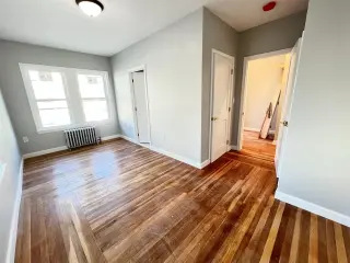Propiedad en alquiler con 3 habitaciones y 2 baños en East Boston