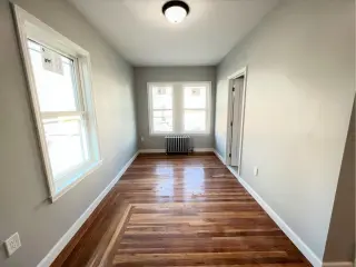 Propiedad en alquiler con 3 habitaciones y 2 baños en East Boston