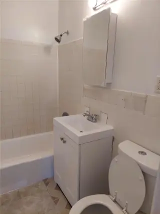 Propiedad en alquiler con 2 habitaciones y 1 baño en Quincy