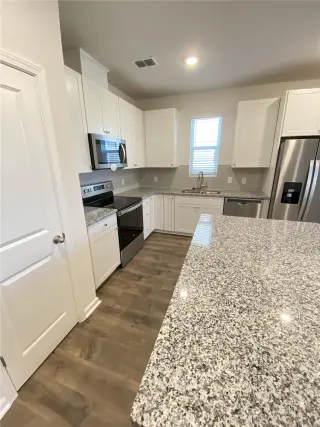 Propiedad en alquiler con 3 habitaciones y 2.5 baños en Pooler